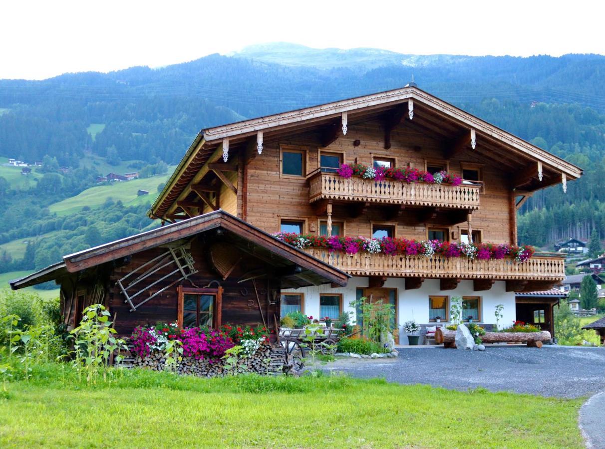Ferienwohnung Lerchenhof Wald im Pinzgau Bagian luar foto